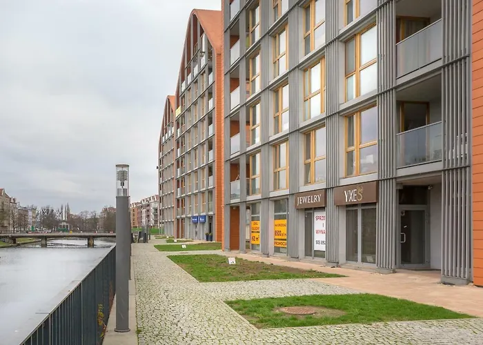 Apartmate Spacious With Balcony Oldtown For 6 People