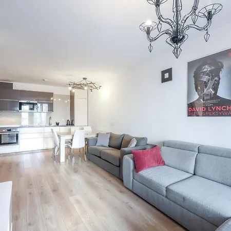 Apartmate Spacious With Balcony Oldtown For 6 People Gdańsk